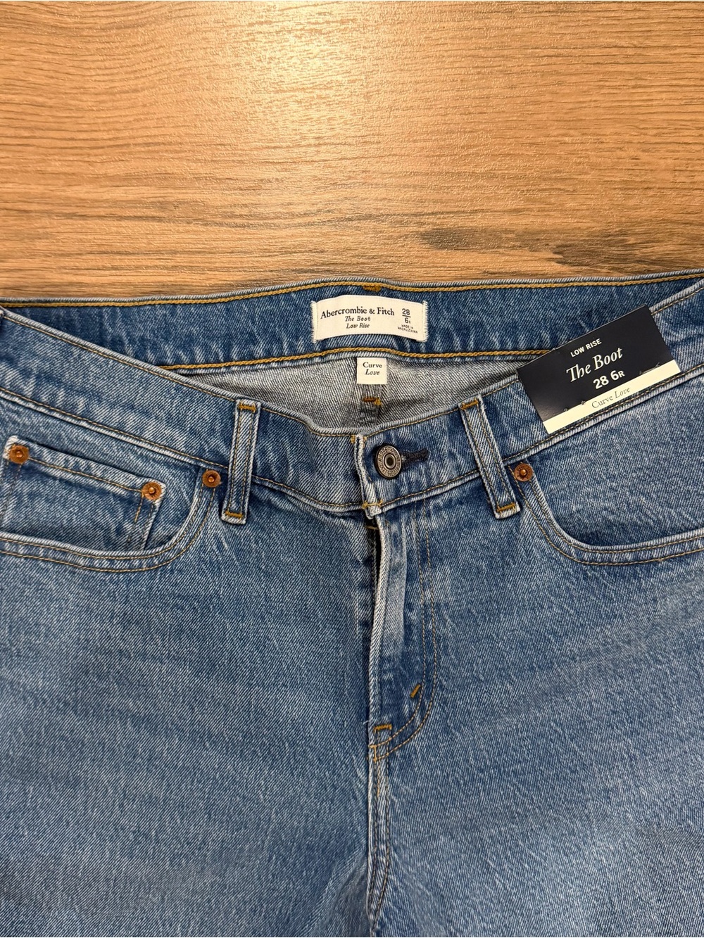 Abercrombie & Fitch The Boot Low Rise